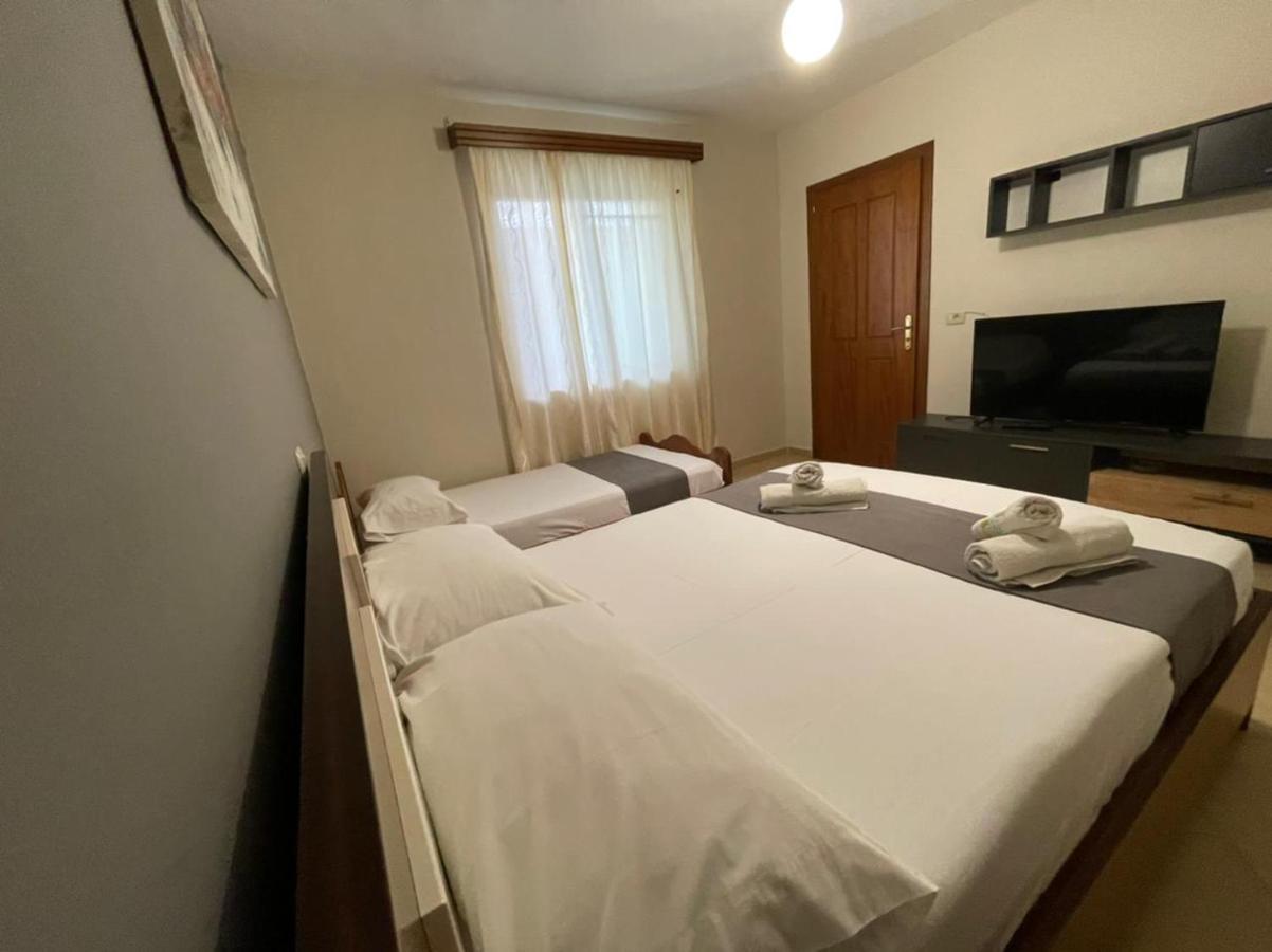 Villa Caca Ksamil Eksteriør billede